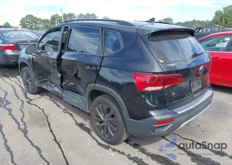 2022 Volkswagen Taos 1.5T S z USA, uszkodzony, nr VIN 3VVCX7B22NM082593